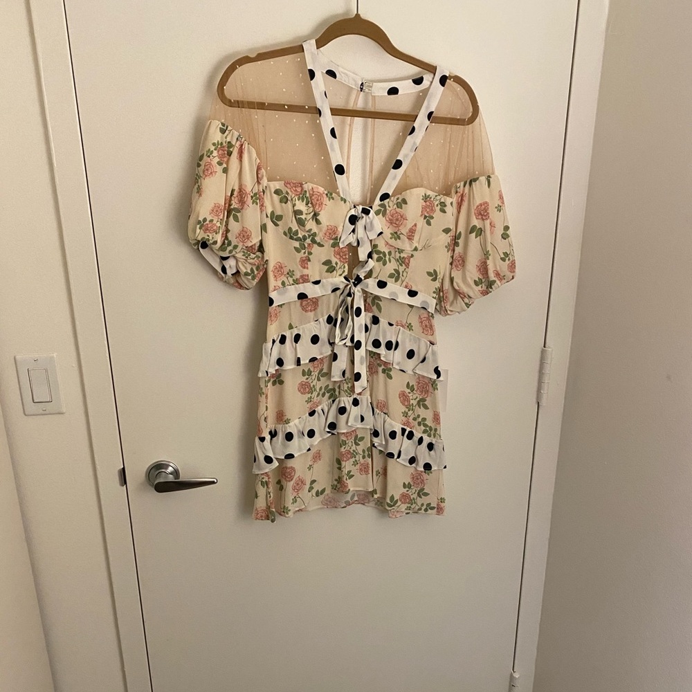 For love and lemons dress - Picture 2 of 4